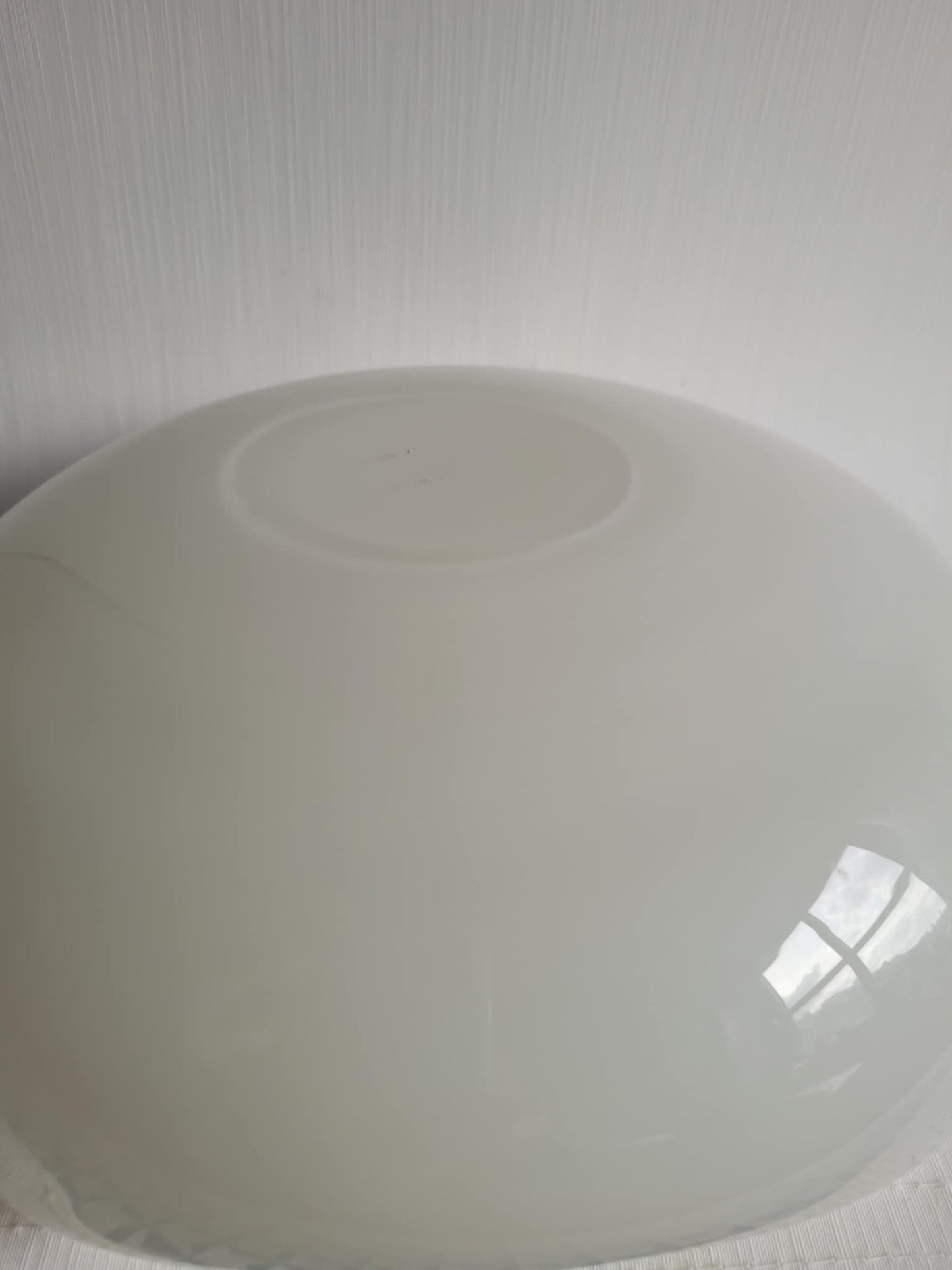 Beautiful thin glass bowl, design by Peter Svarre Holmegaard for Holmegaard - no. 456370