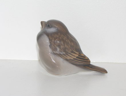 Royal Copenhagen Keramik Figur i form af Spurv, design af A. Nielsen