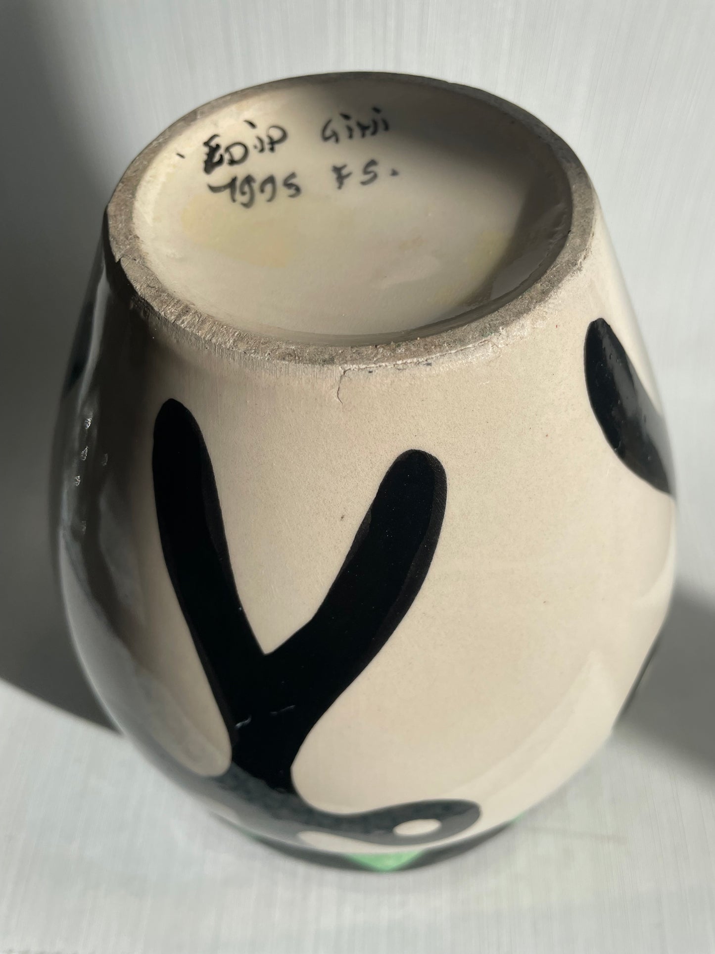 Beautiful ceramic vase from the 1990s - no. - 017020