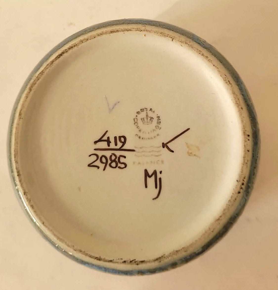 Aluminia Royal Copenhagen, Marianne Johnson faience bowl