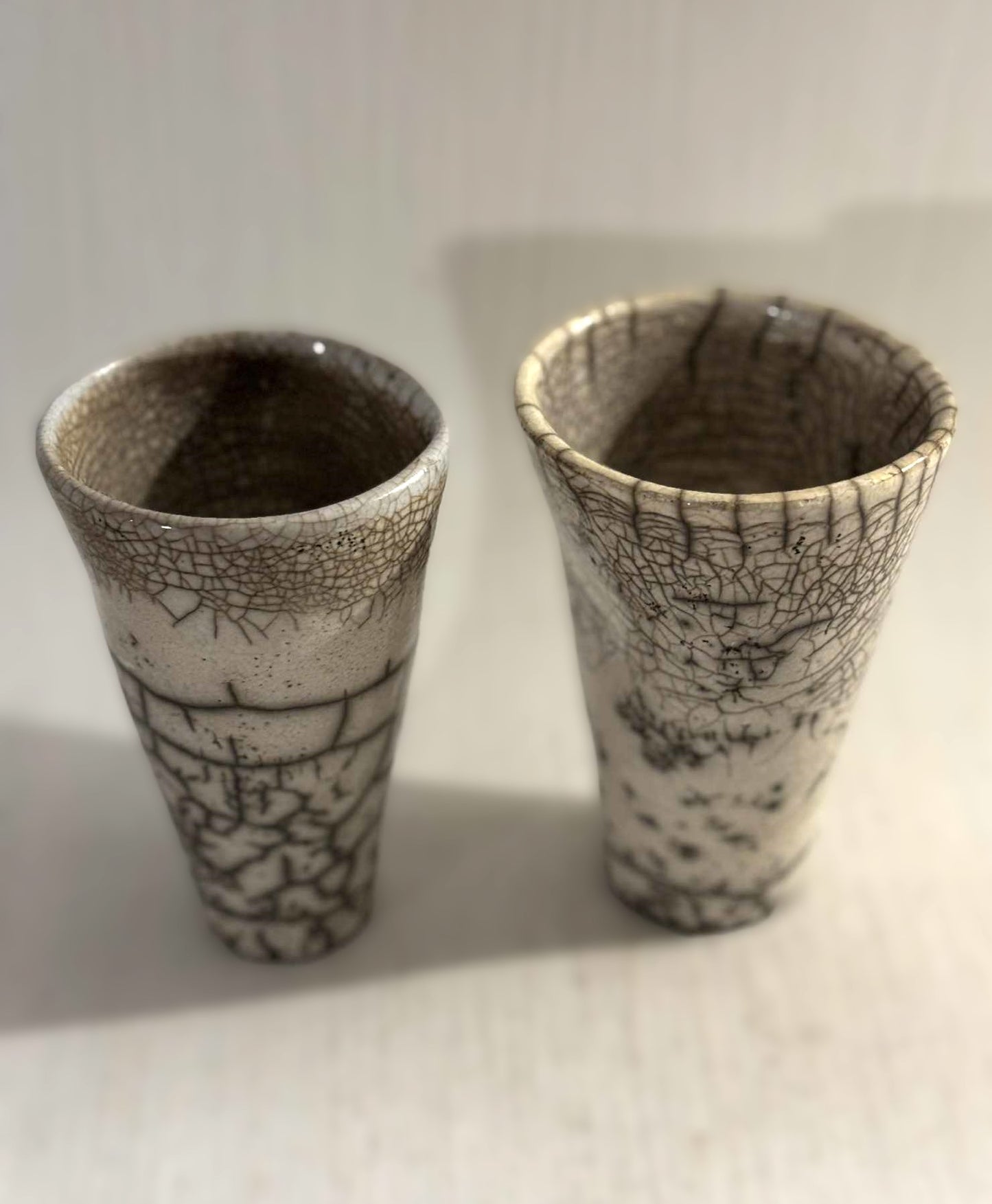 2 smukke vaser udført i RAKU - nr. 450445115