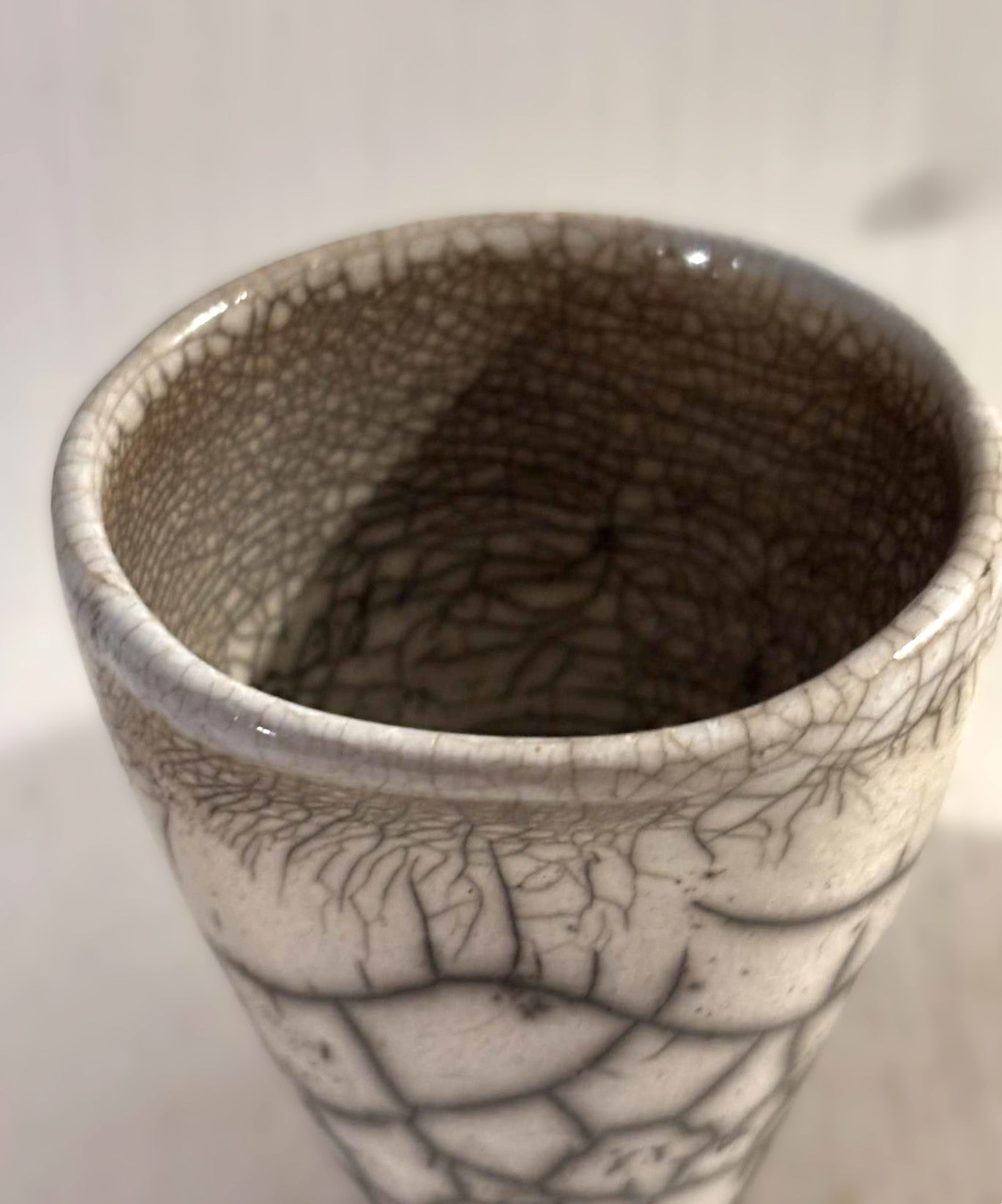 2 smukke vaser udført i RAKU - nr. 450445115