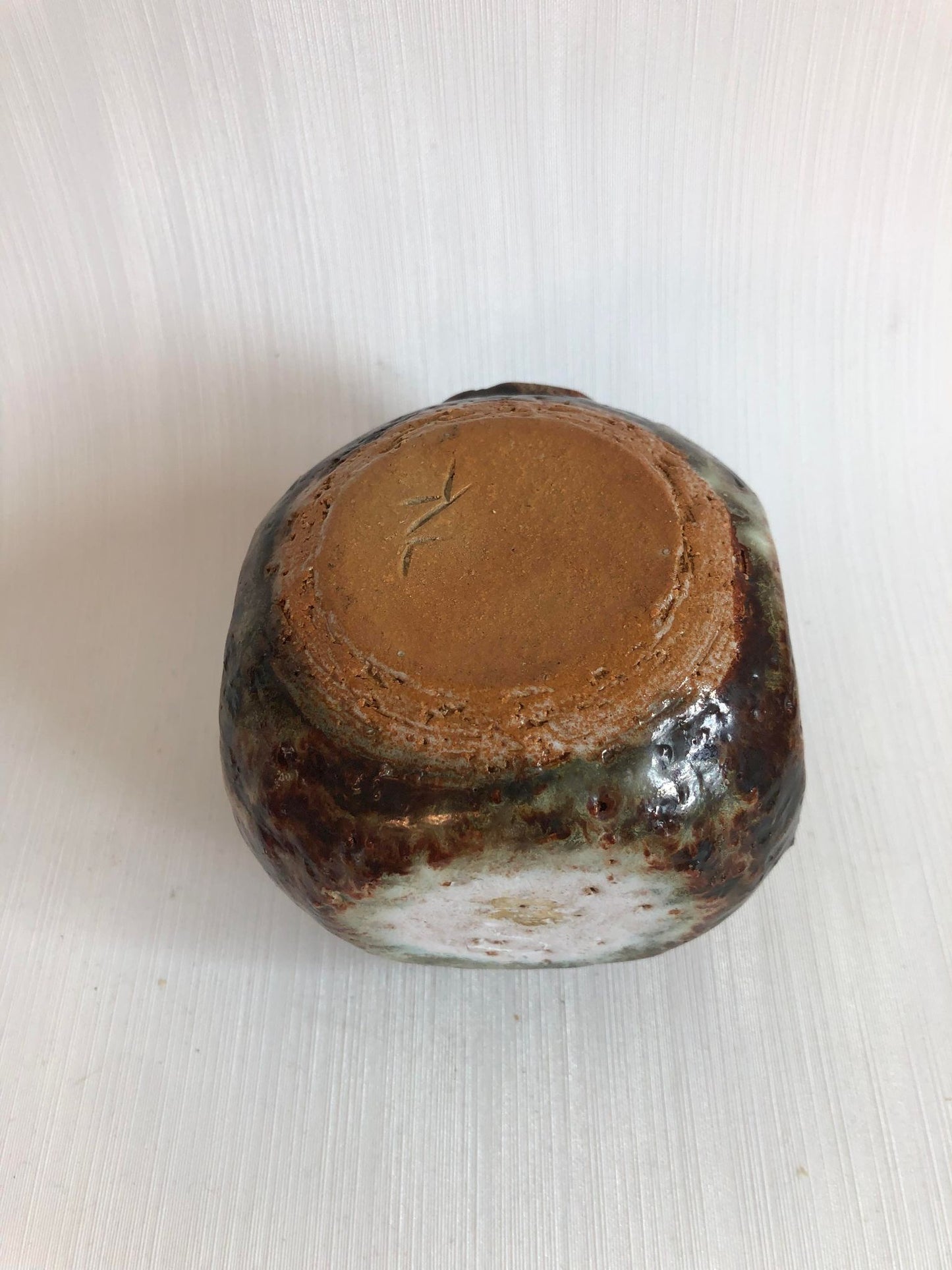 Smuk lille rustik stentøjsvase - nr. 0899