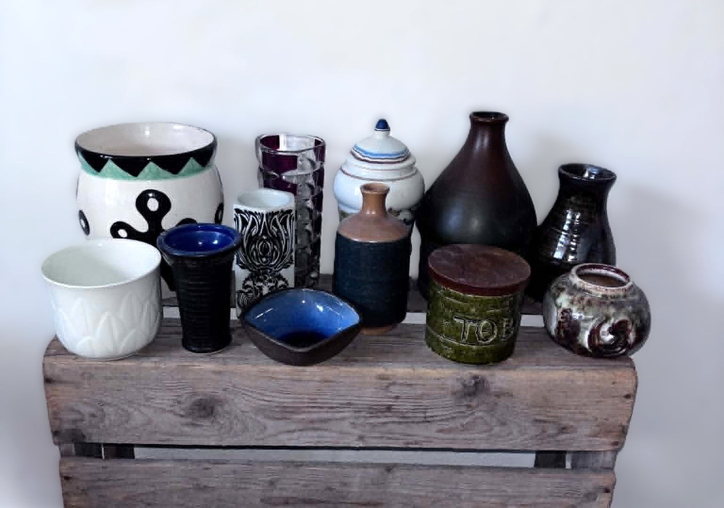 陶磁器とガラス工芸品（混在）- 13点