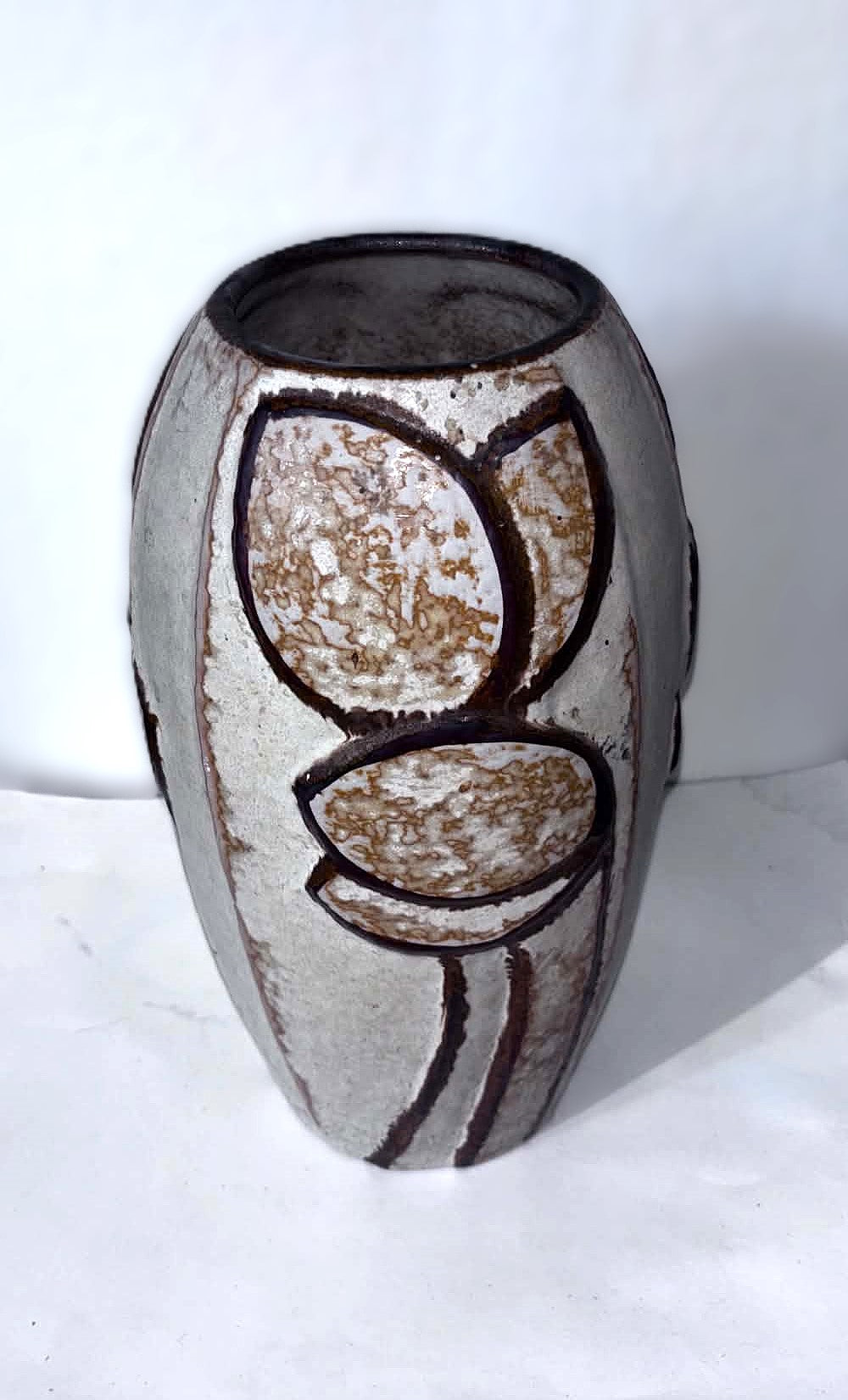 Stentøjsvase fra Søholm, udført af keramiker Naomi Backhausen (1938-2011), Danmark 1970