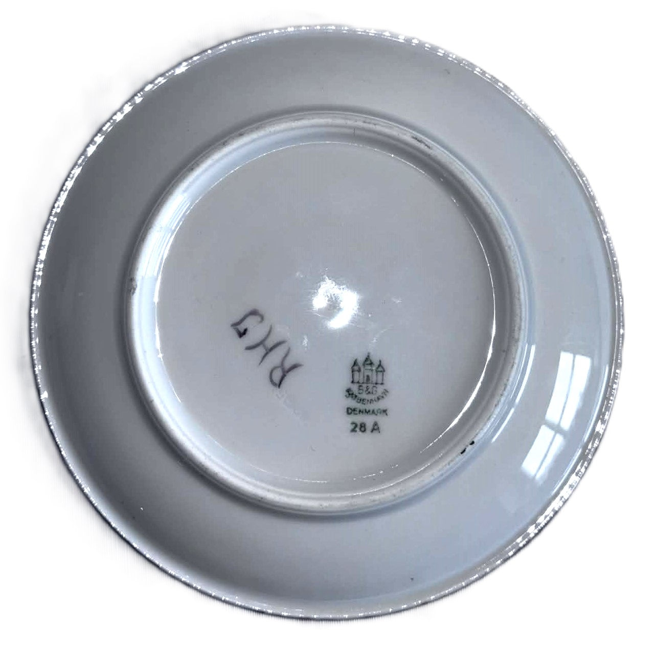 Beautiful Bing & Grøndahl ceramic plate