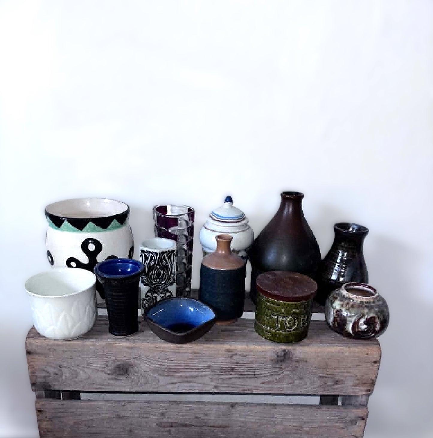 陶磁器とガラス工芸品（混在）- 13点