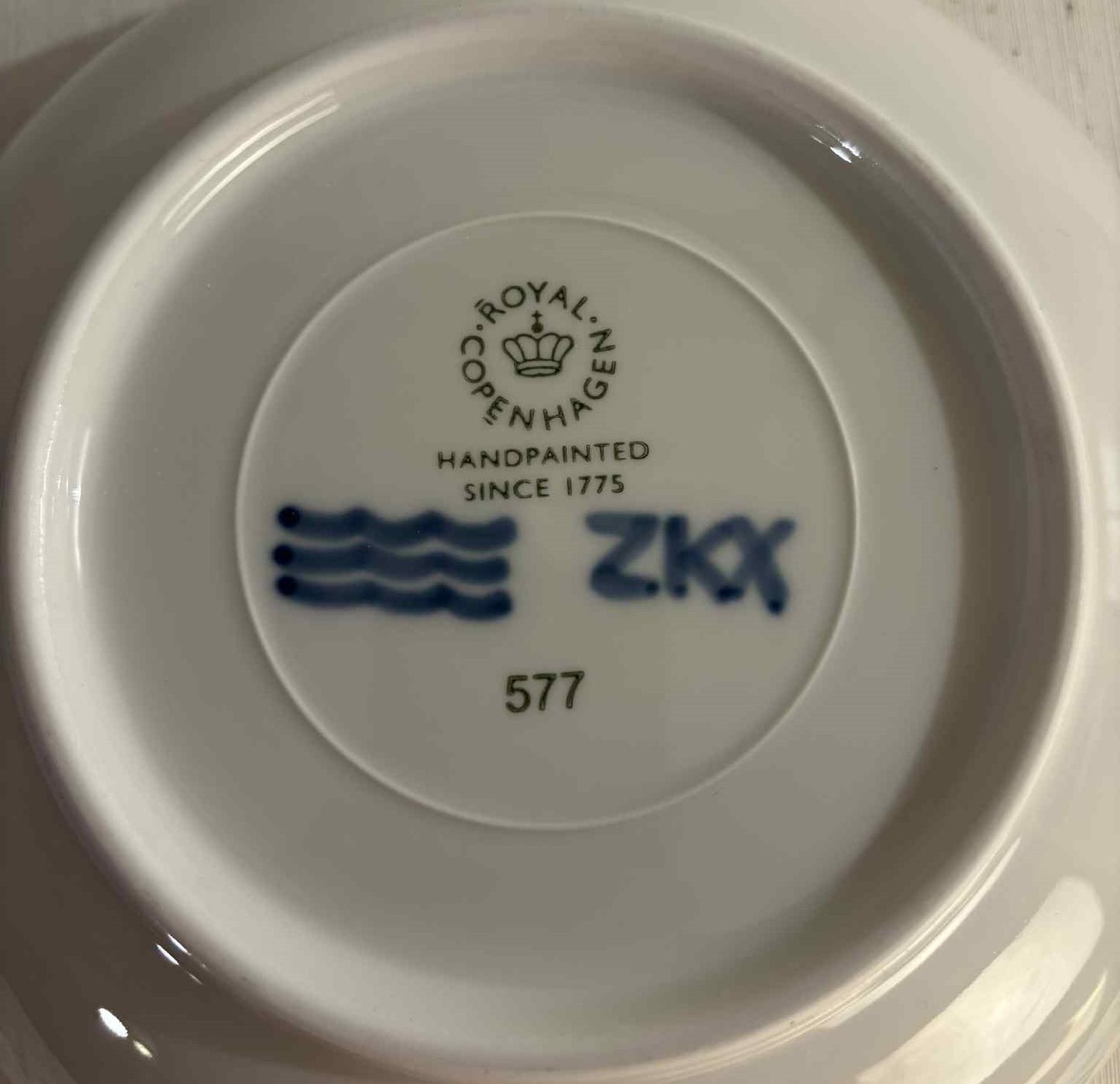 Royal Copenhagen blue fluted mega skål