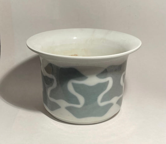 Flot Edith Sonne porcelæn skål fra Bing og Grøndahl - nr. 01997