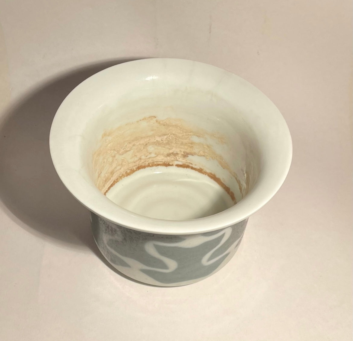 Beautiful Edith Sonne porcelain bowl from Bing and Grøndahl - no. 01997
