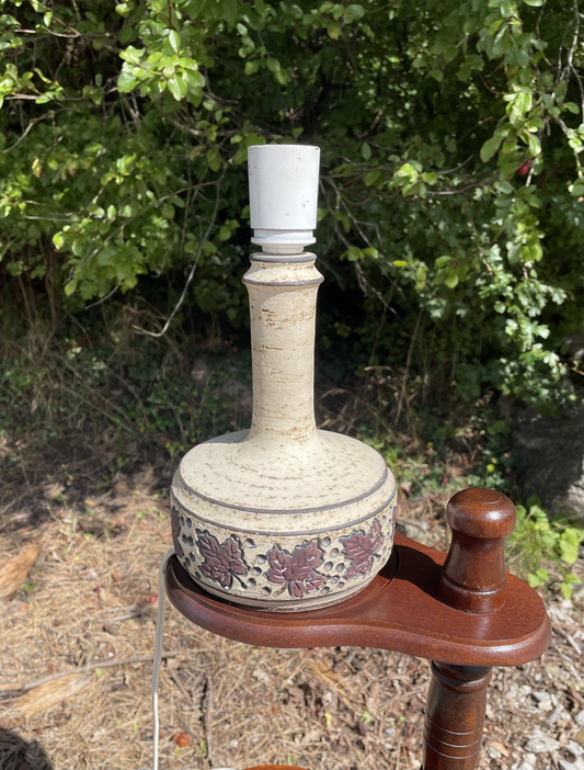 Smuk keramikbordlampe af Jette Hellerøe – Dansk kunsthåndværk i særklasse - nr. 4445884