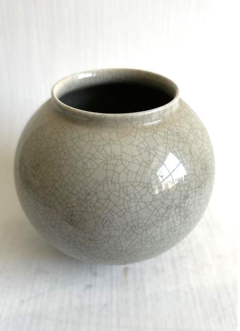 Vintage Lyngby Porcelæn kugleformet vase, grå krakele glasur - nr. 019096