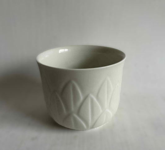 Royal Copenhagen Porcelain Vase – Design by Gerd Bøgelund, 1960 - nr. 4785555