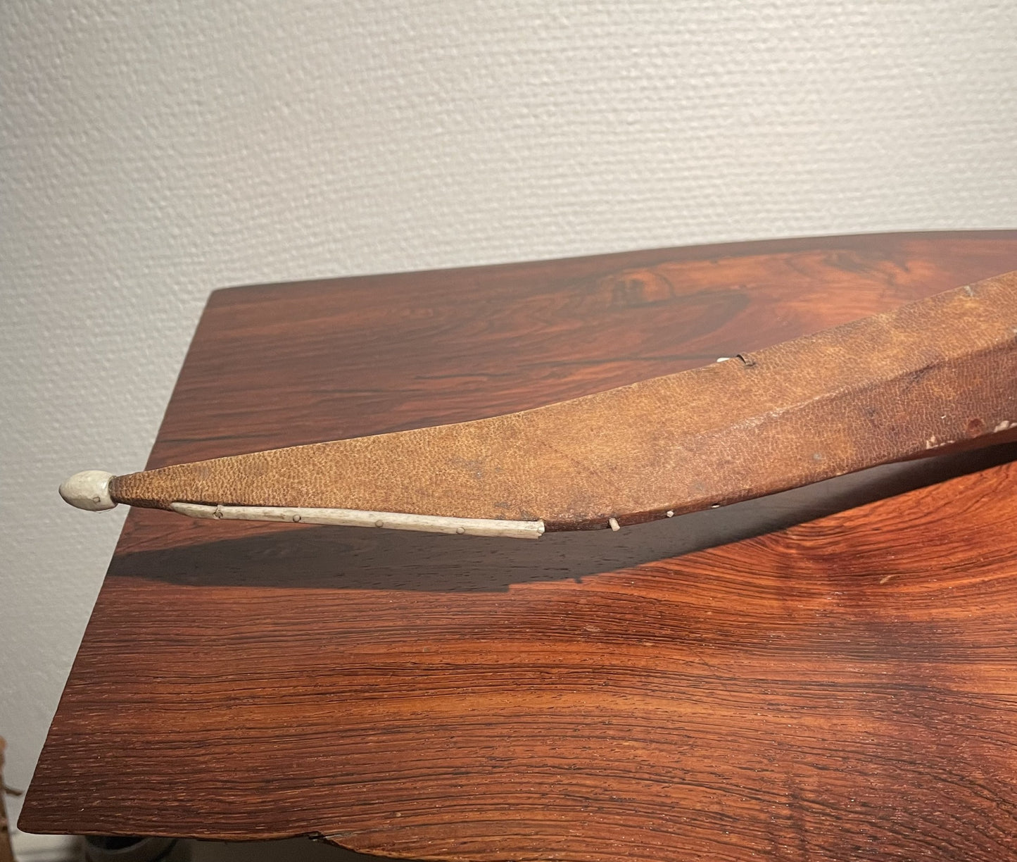 Greenlandic miniature model of kayak, made of leather, bone and wood - no. 030200