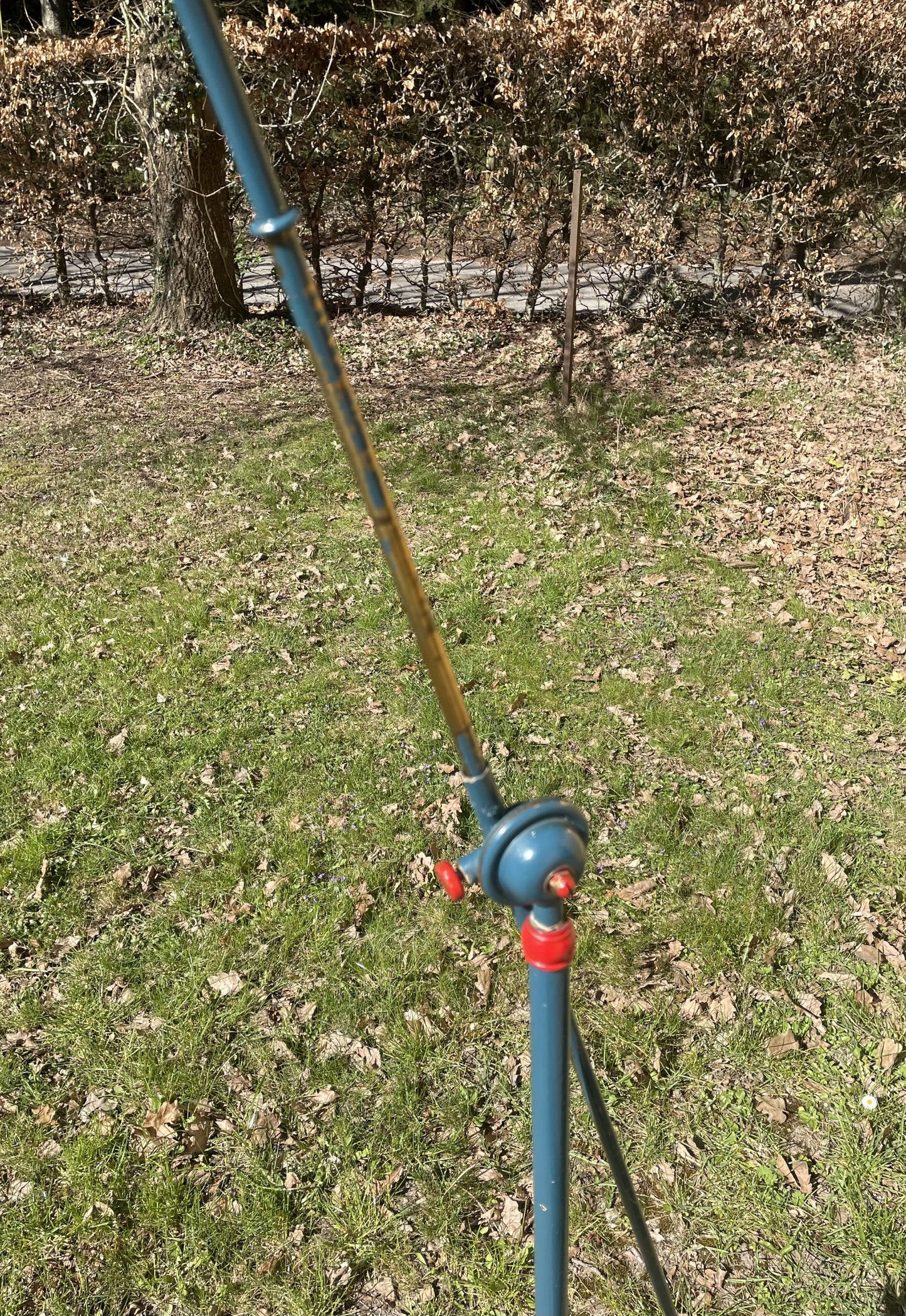 Lyfa standerlampe fra 1940-50erne i jern og messing - nr. 925900