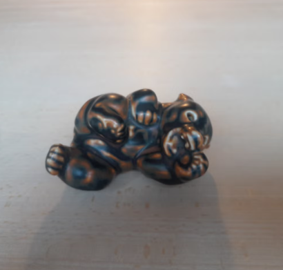 Knud Kyhn for Royal Copenhagen, sød lille bjørnefigur i keramik